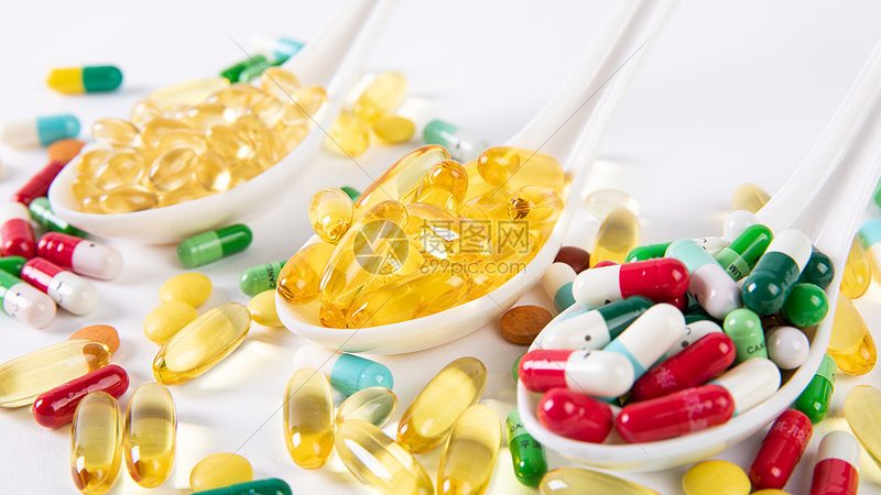 复合维生素批发价格解析：揭秘成本构成与市场动态
